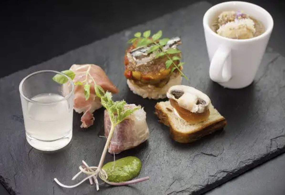 中之島 SOCIAL EAT AWAKE